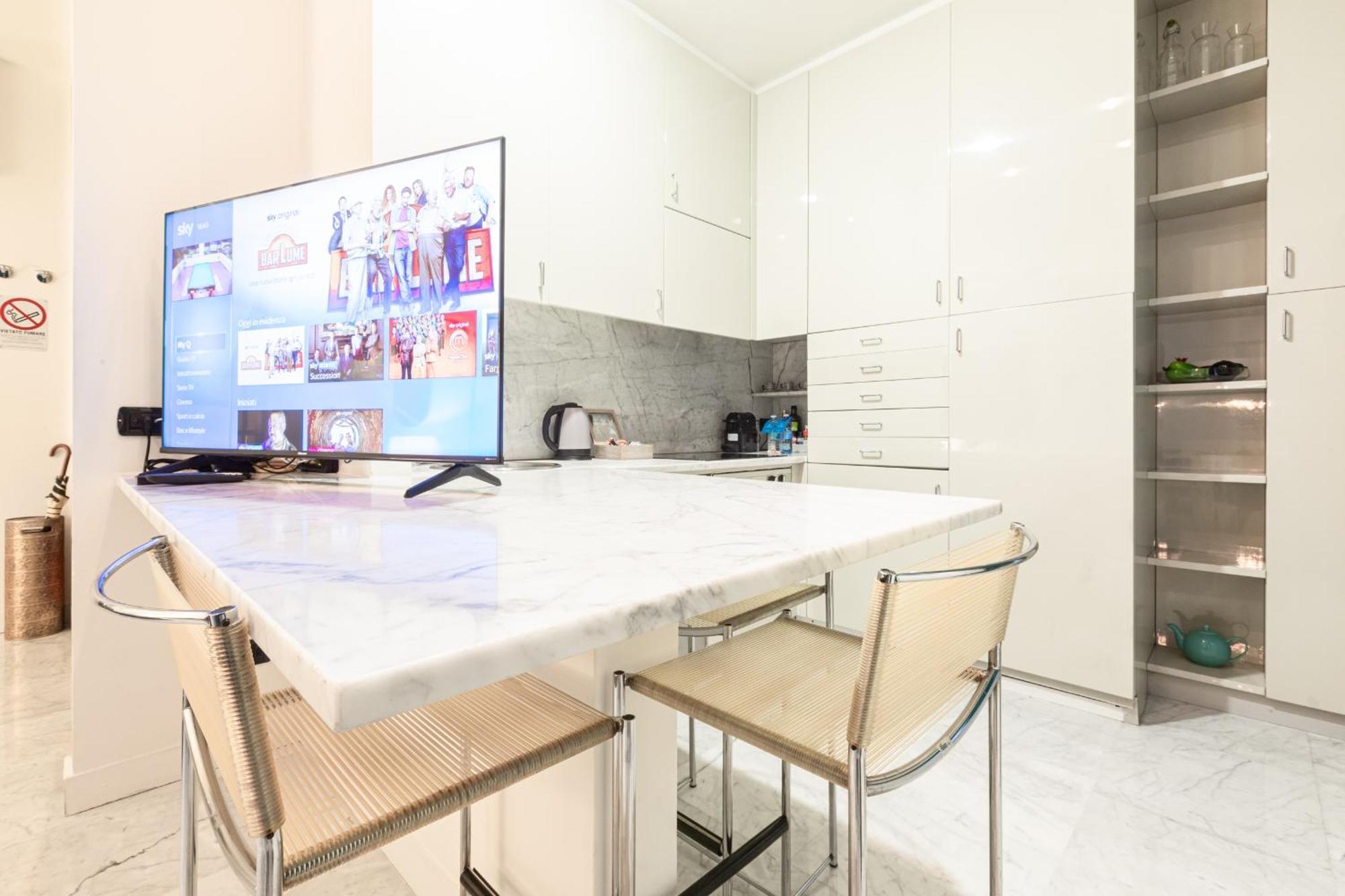 Monte Napoleone Split-Level Terrace Apartment - Top Collection Milan Extérieur photo